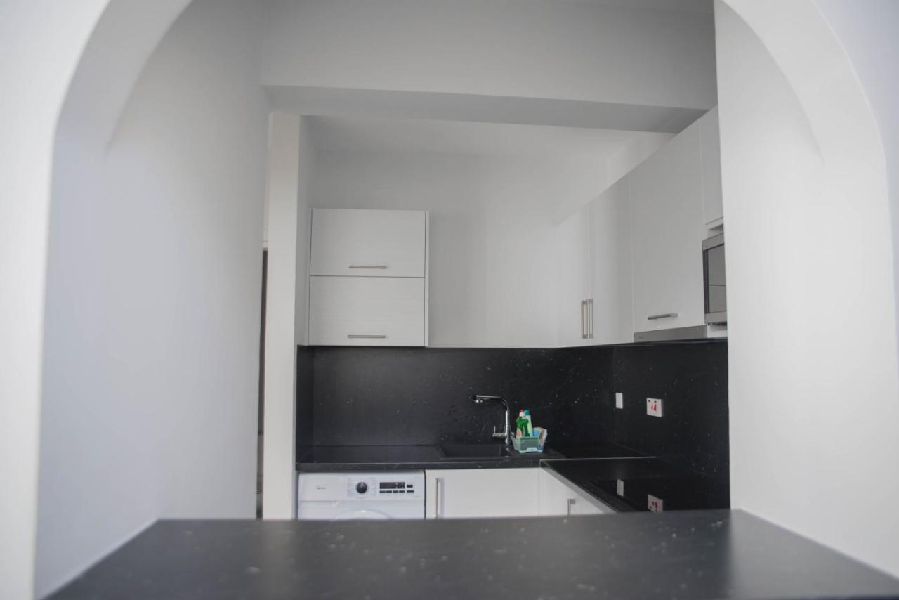 One Bedroom Apartment In Paphos In Good Location Kültér fotó