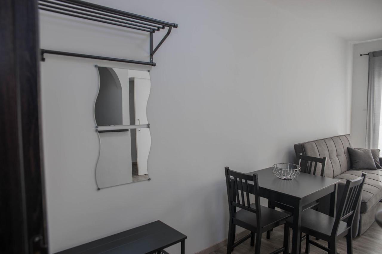 One Bedroom Apartment In Paphos In Good Location Kültér fotó
