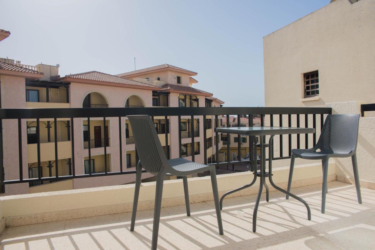 One Bedroom Apartment In Paphos In Good Location Kültér fotó